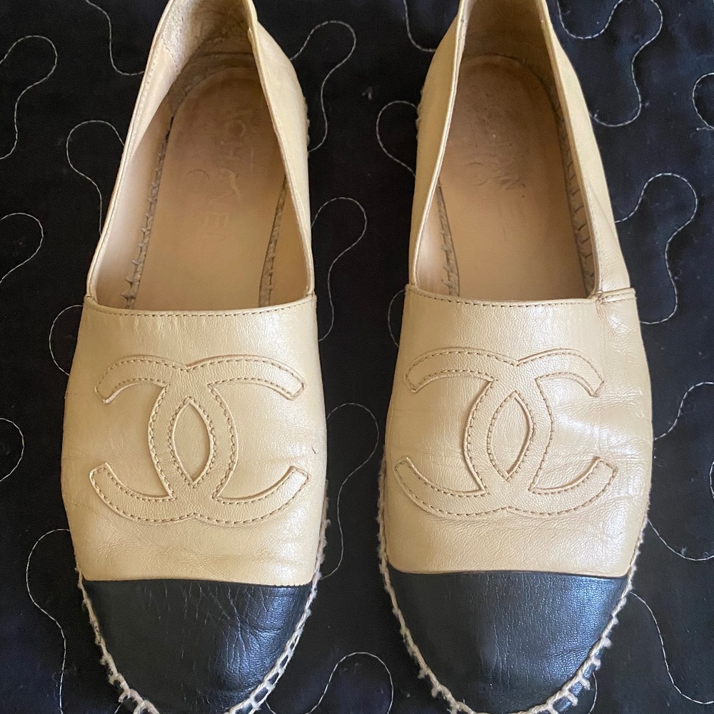 Chanel Leather Espadrilles FIT Size 8.5 Chanel size  - Marked 40